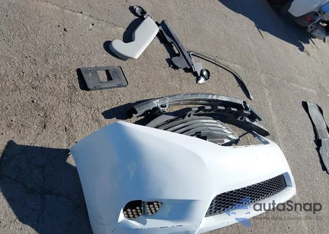 2011 Toyota Sienna Base V6 from USA, damaged, VIN 5TDZK3DC5BS044504